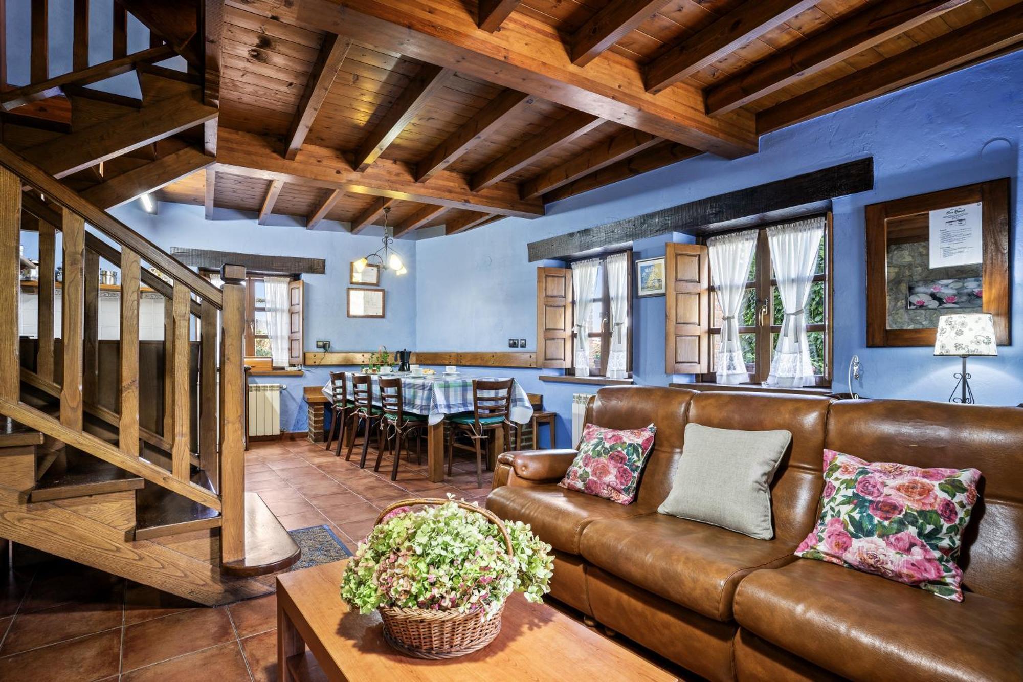 Casa Raquel Guest House Mestas De Con Ngoại thất bức ảnh
